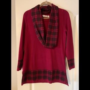 Kim Rogers ladies tunic sweater with detachable cowl collar